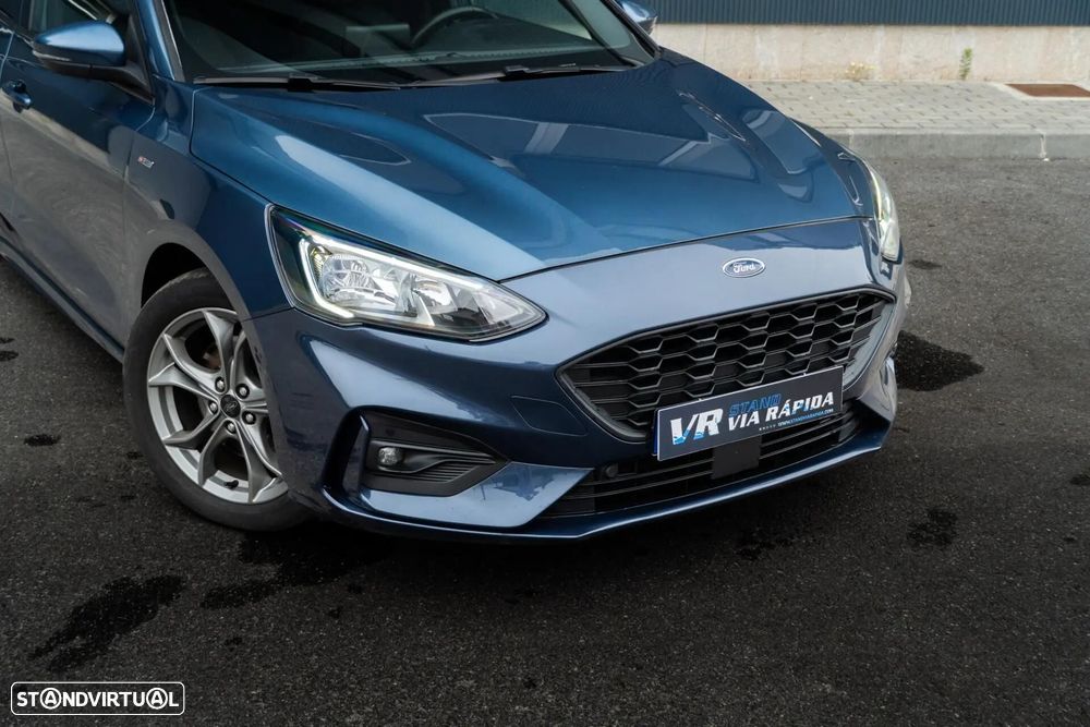 Ford Focus SW — fotografia 28