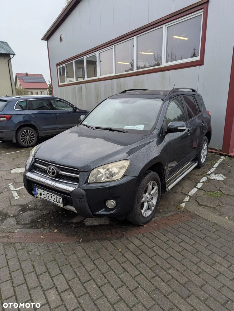 Toyota RAV4 ver-2-2-d--4d-sol - 1