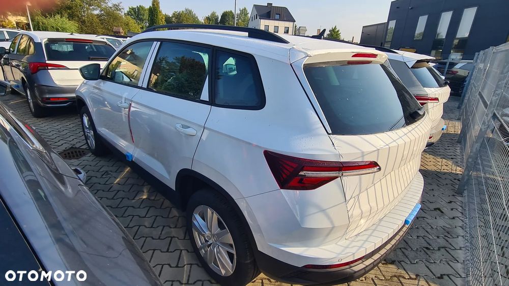 Skoda Karoq 1.5 TSI ACT Edition 130 DSG - 4