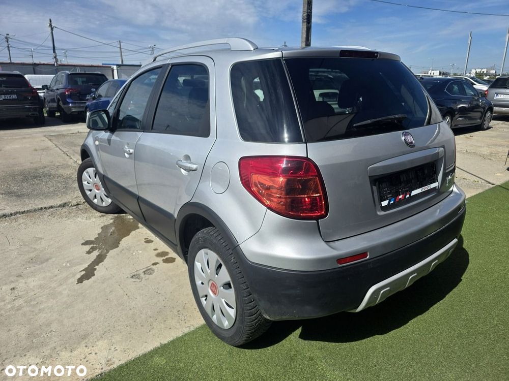 Fiat Sedici - 7