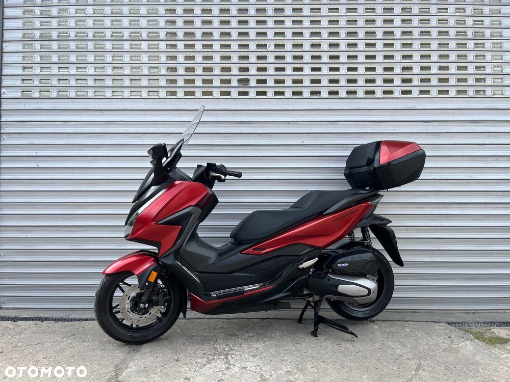 Honda NSS - 32