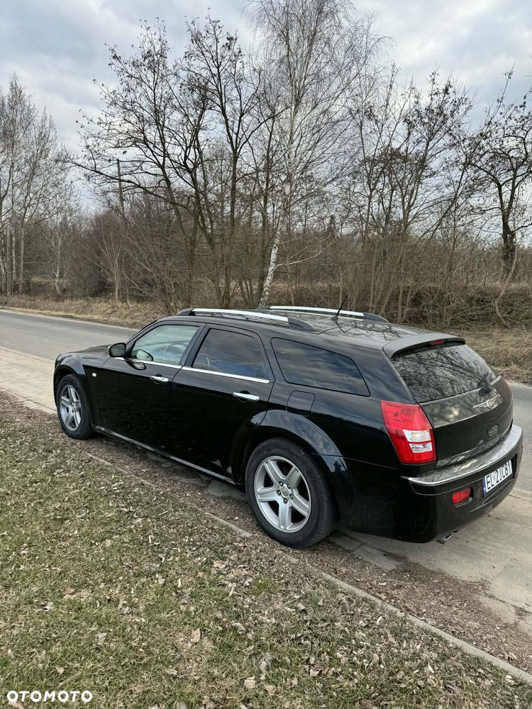 Chrysler 300C - 12