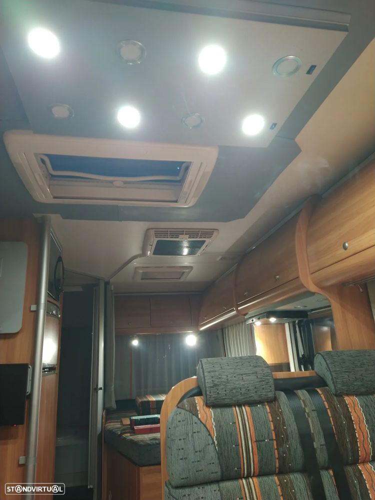 Burstner Premio Perfilada - 8