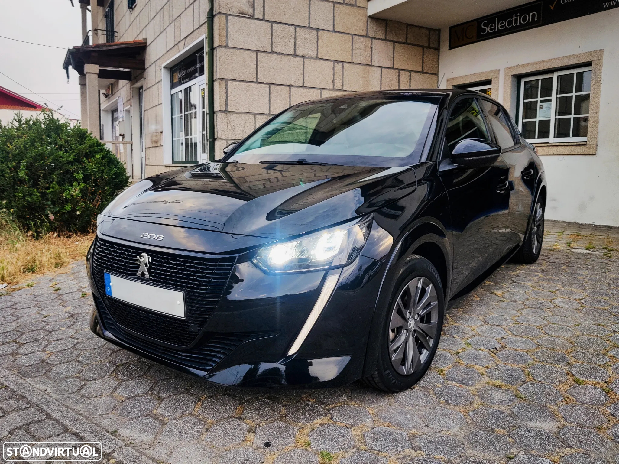 Peugeot e-208 50 kWh Allure - 40