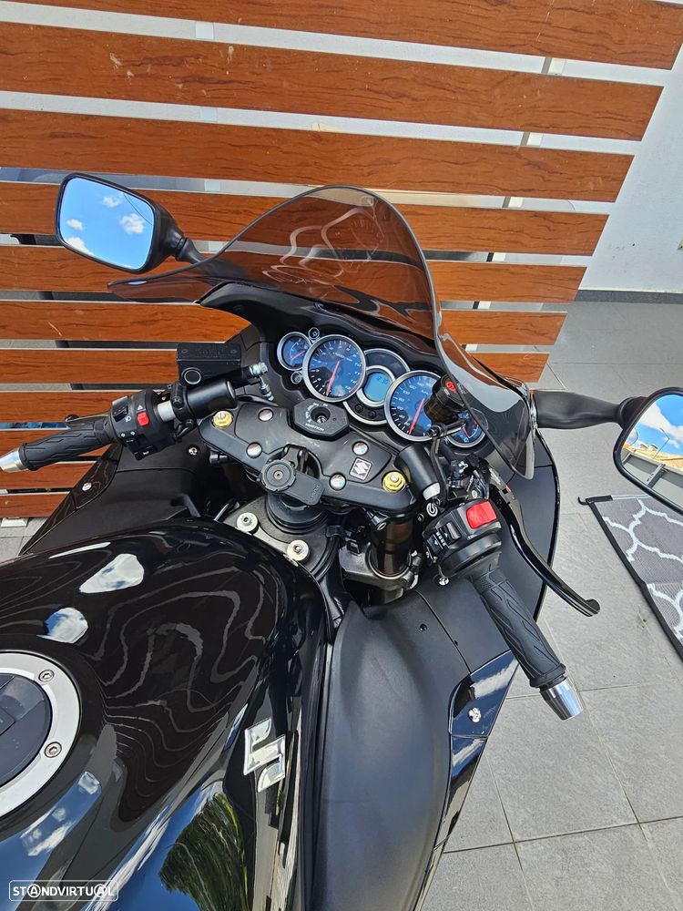 Suzuki Hayabusa - 2