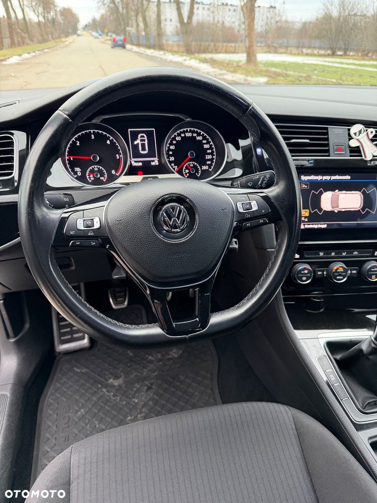 Volkswagen Golf 1.6 TDI SCR Join - 15