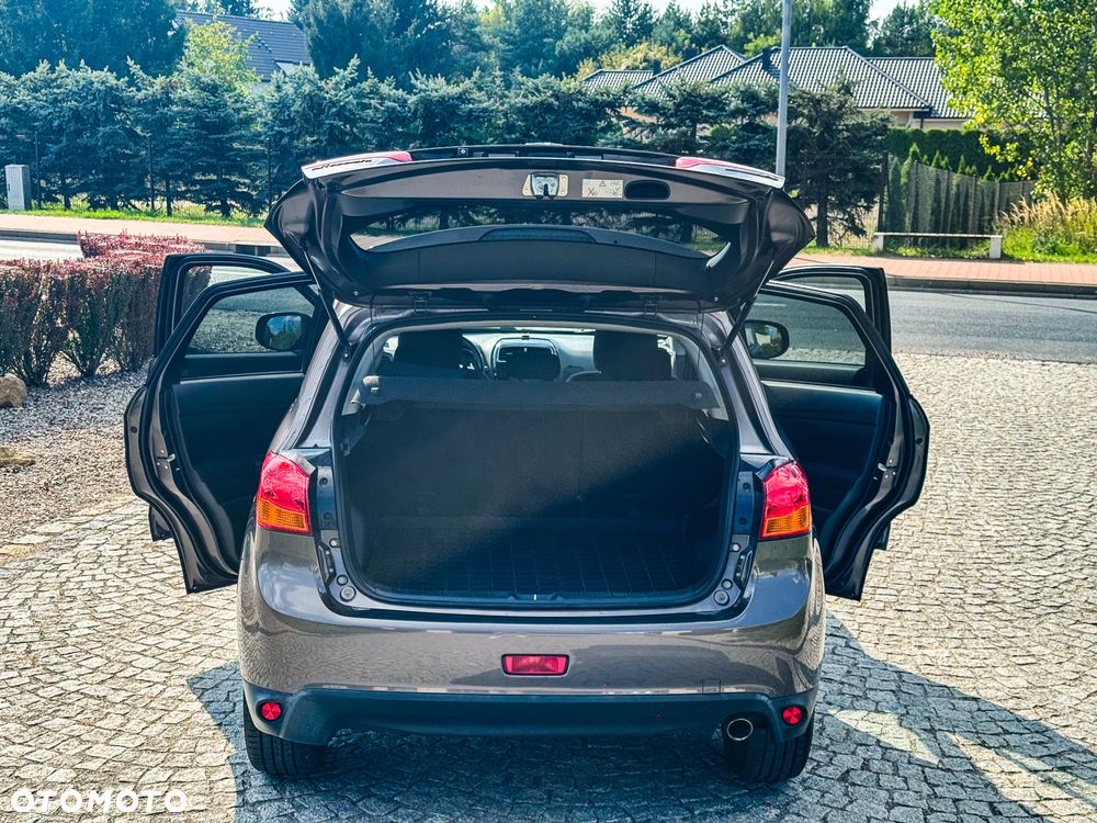 Mitsubishi ASX 2.2 DI-D 4WD Automatik Diamant Edition+ - 21