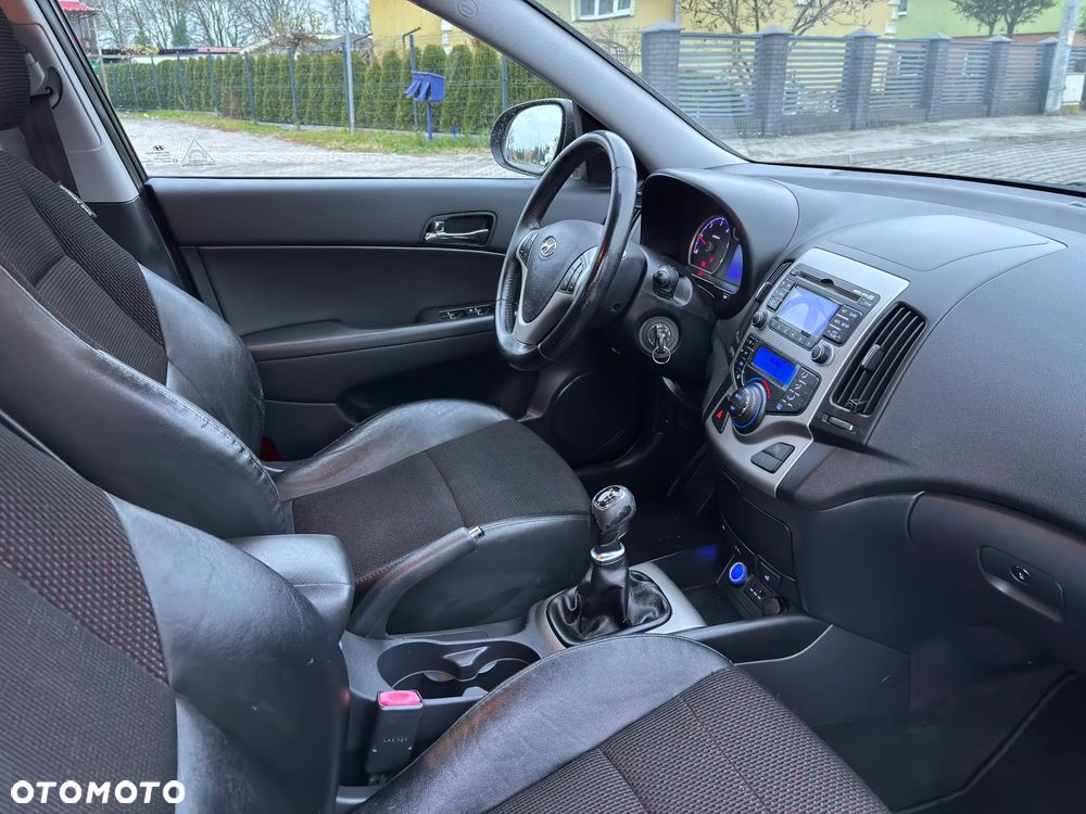 Hyundai i30 1.6 CRDI Edition Plus - 23