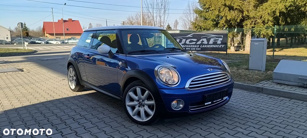 MINI Cooper Standard - 24