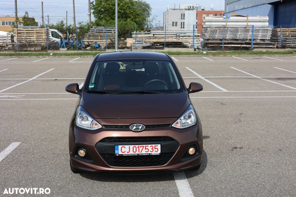 Hyundai i10 1.2 Automatik Style - 1