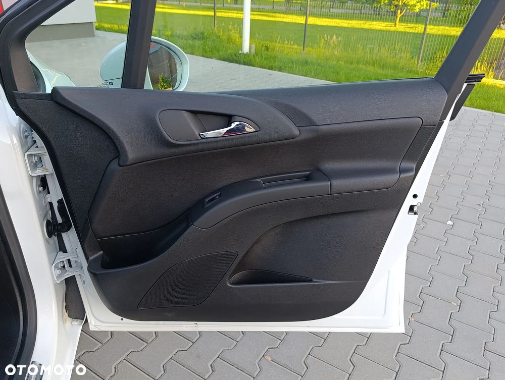 Opel Meriva - 31