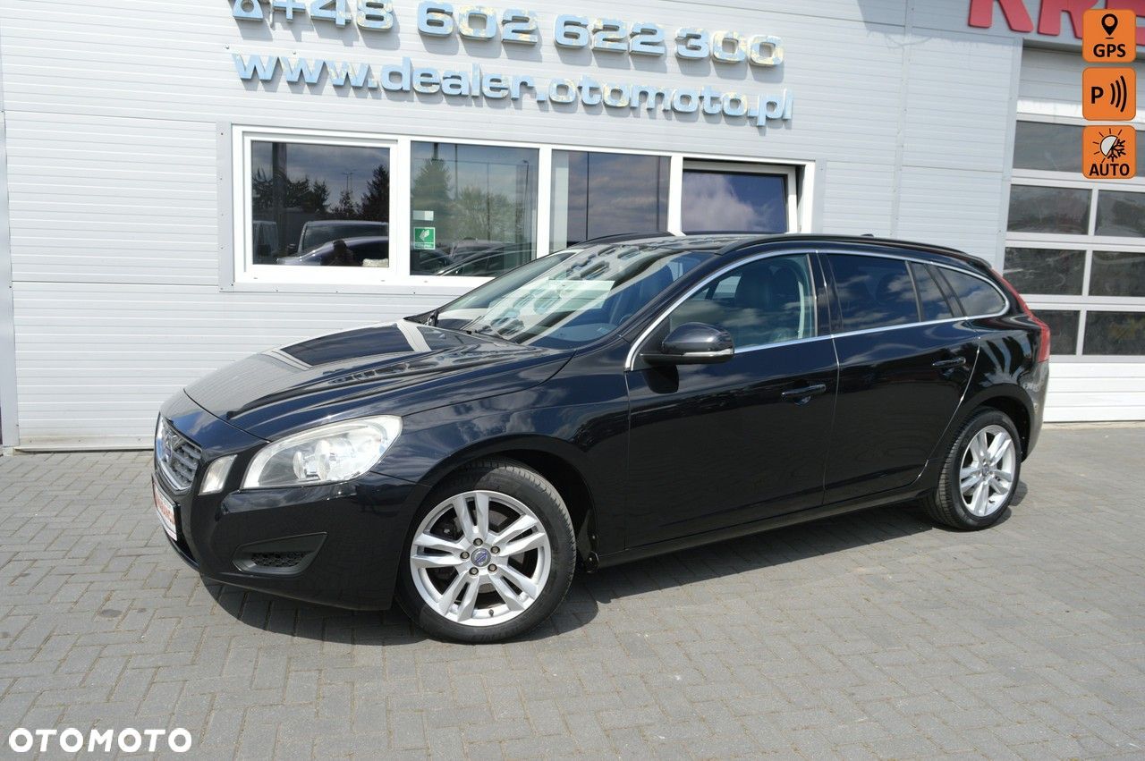 Volvo V60 D3 Momentum - 1