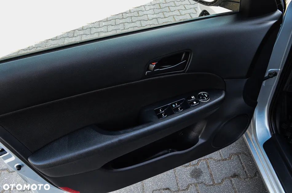 Hyundai i30 1.4 Edition Plus - 24