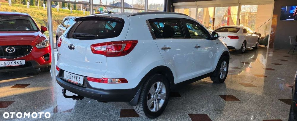Kia Sportage - 16