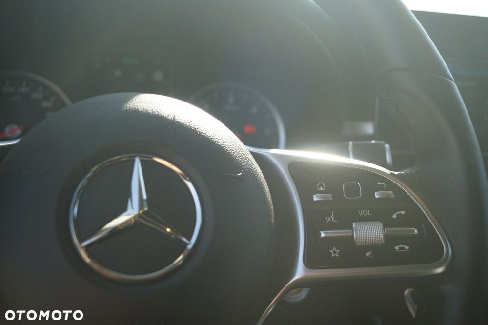 Mercedes-Benz GLC - 31