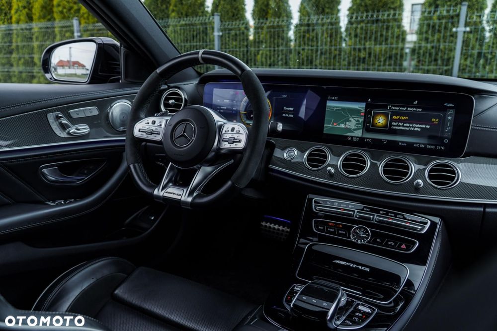 Mercedes-Benz Klasa E AMG 63 S 4-Matic+ - 16