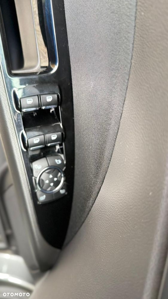 Ford Mondeo 2.0 TDCi STart-Stopp Titanium - 28