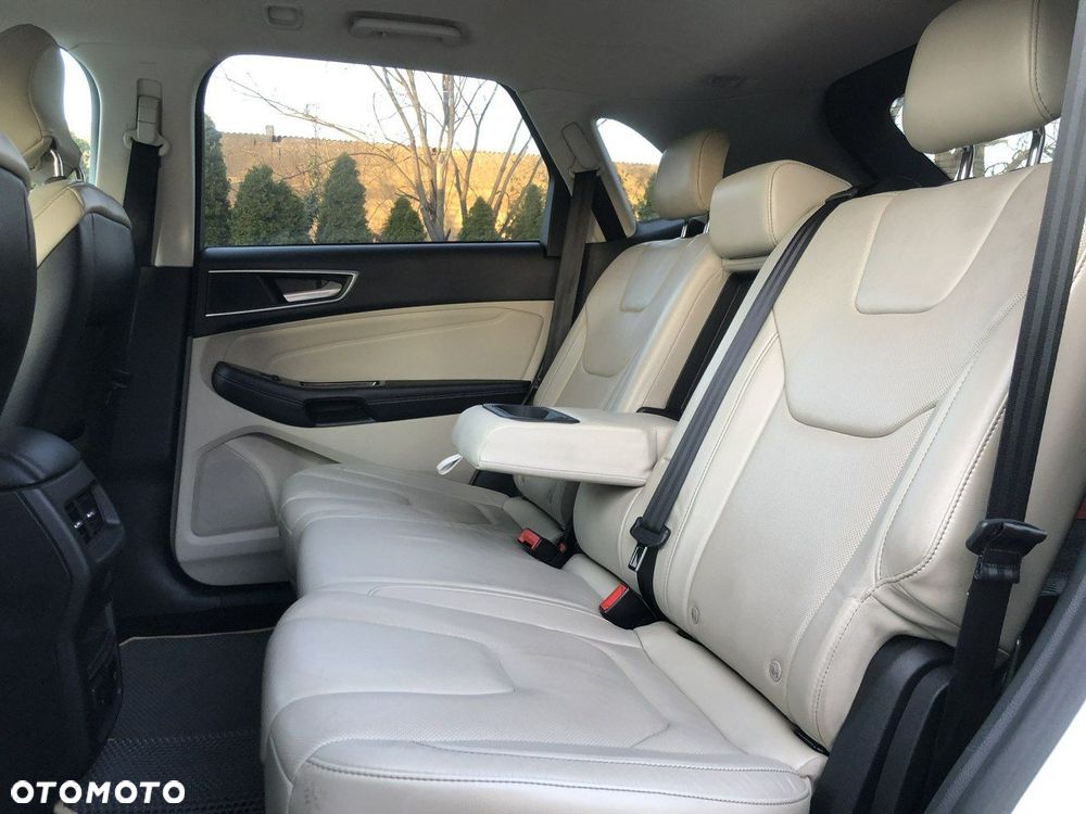 Ford Edge - 14