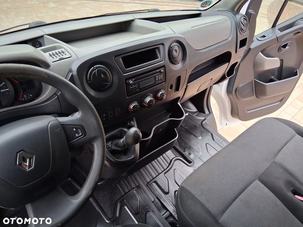 Renault Master - 10