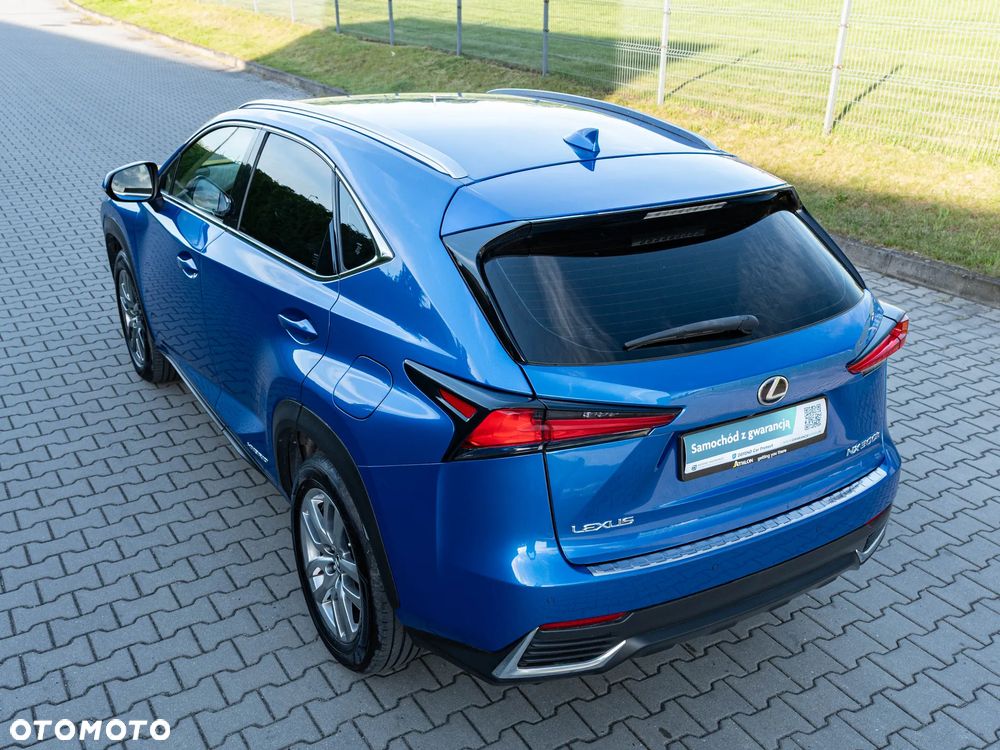 Lexus NX 300h Comfort AWD - 12