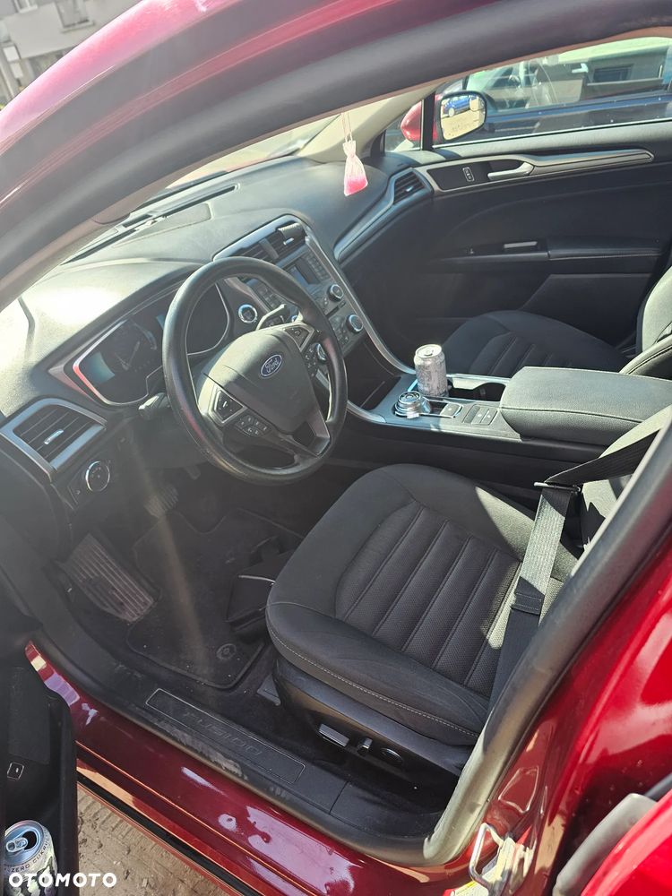 Ford Fusion - 5
