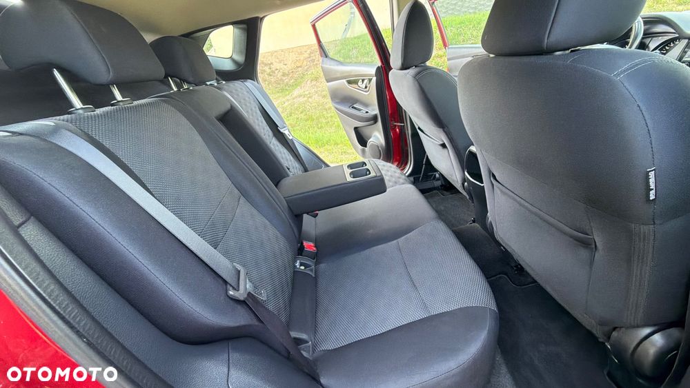 Nissan Qashqai 1.5 dCi DPF 360 - 7