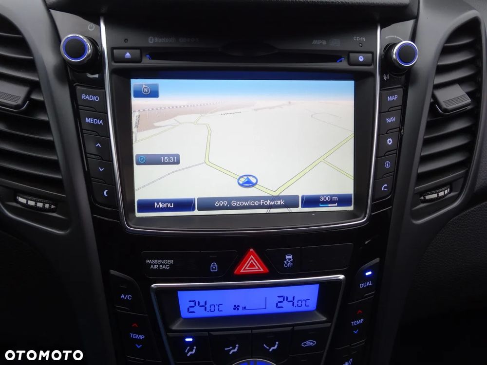 Hyundai i30 blue 1.6 GDI Passion - 29