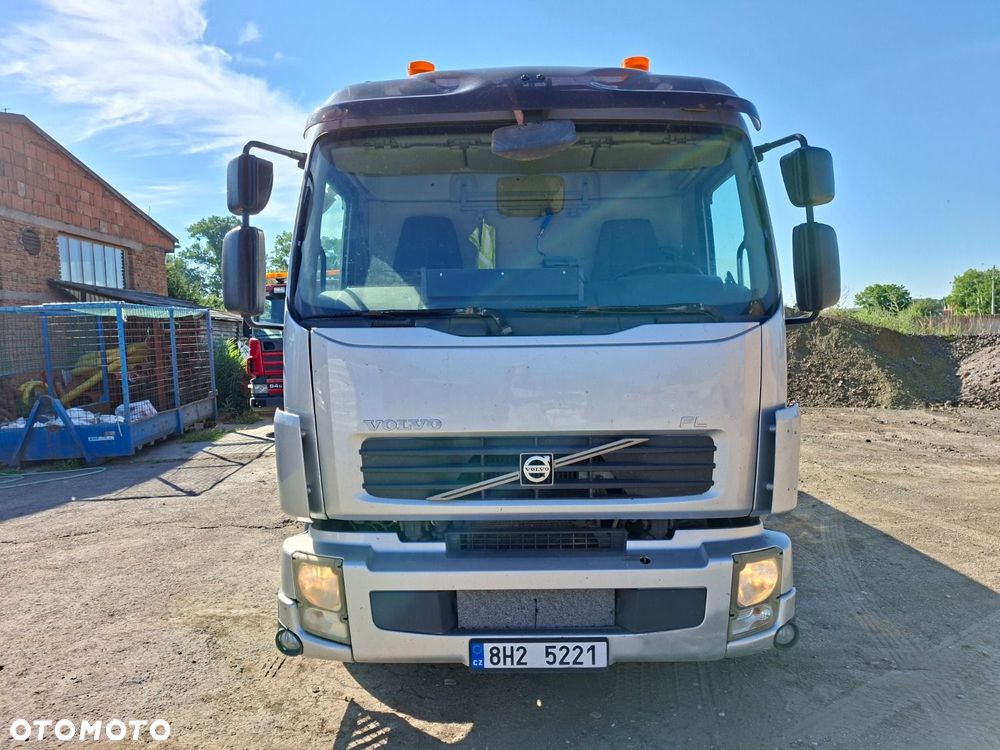 Volvo Fl 240 - 2