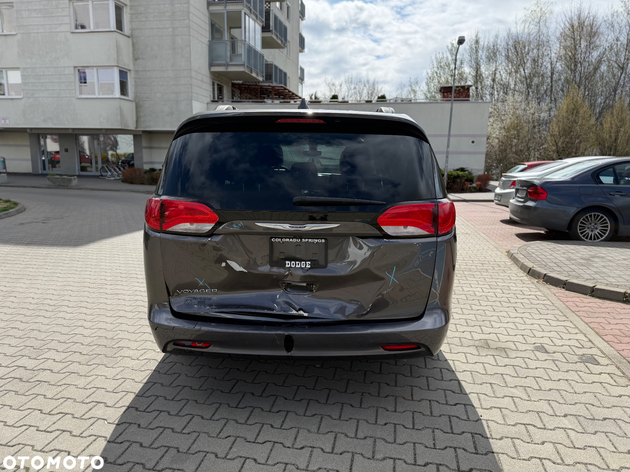 Chrysler Pacifica - 5