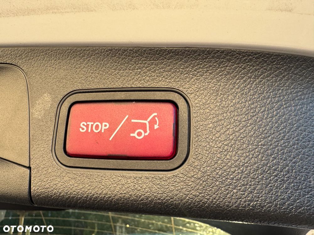 Mercedes-Benz EQA 250+ Electric Art - 35