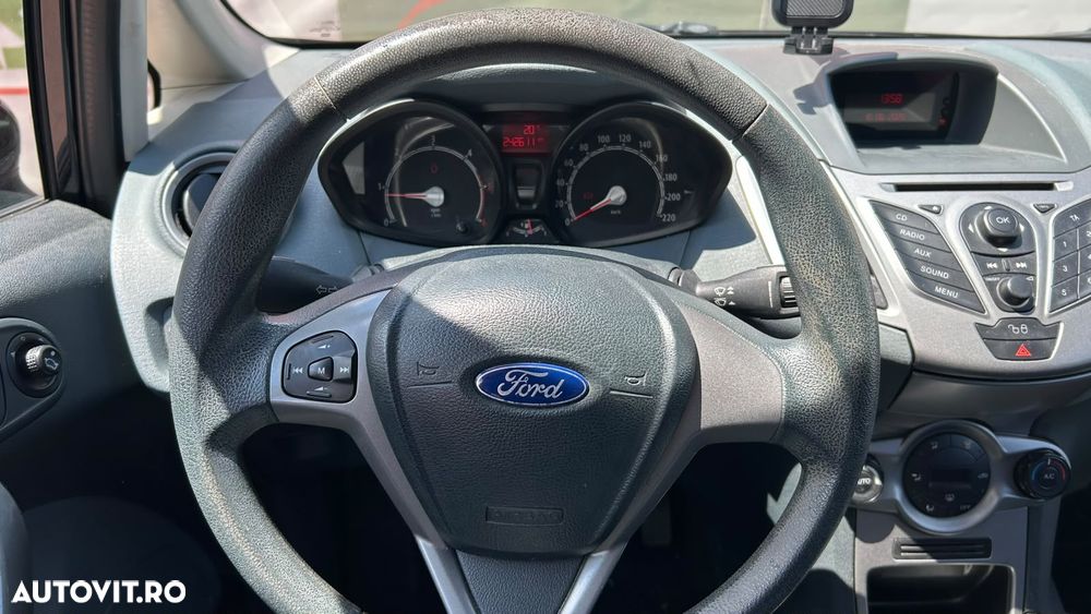 FORD Fiesta 2011 — imagine 9