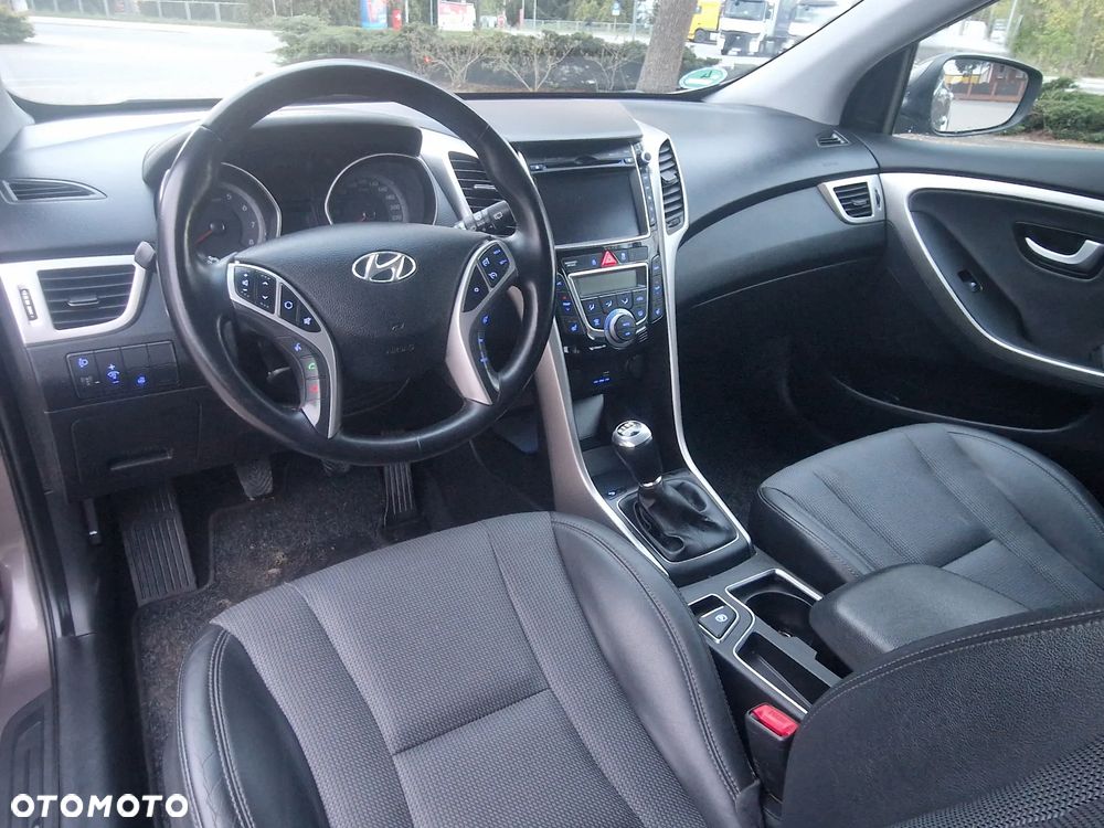 Kia Ceed 1.6 GDI Business Line - 25