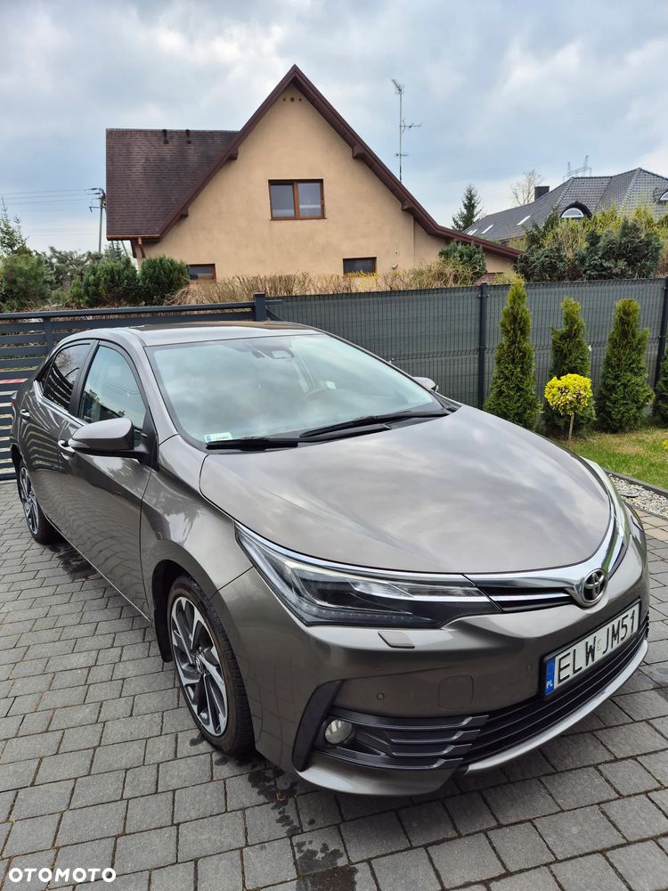 Toyota Corolla 1.6 Executive - 7