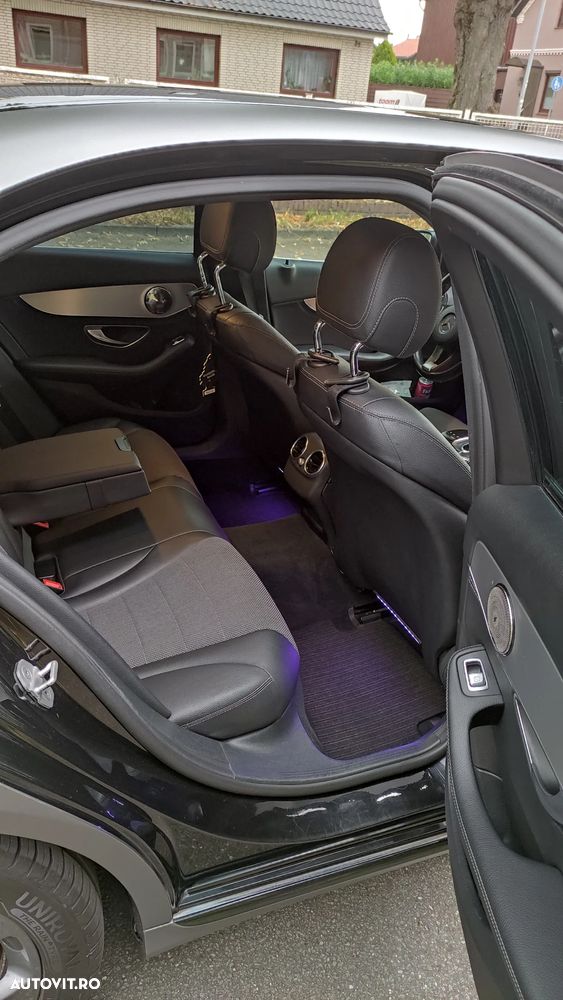 Mercedes-Benz C - 13