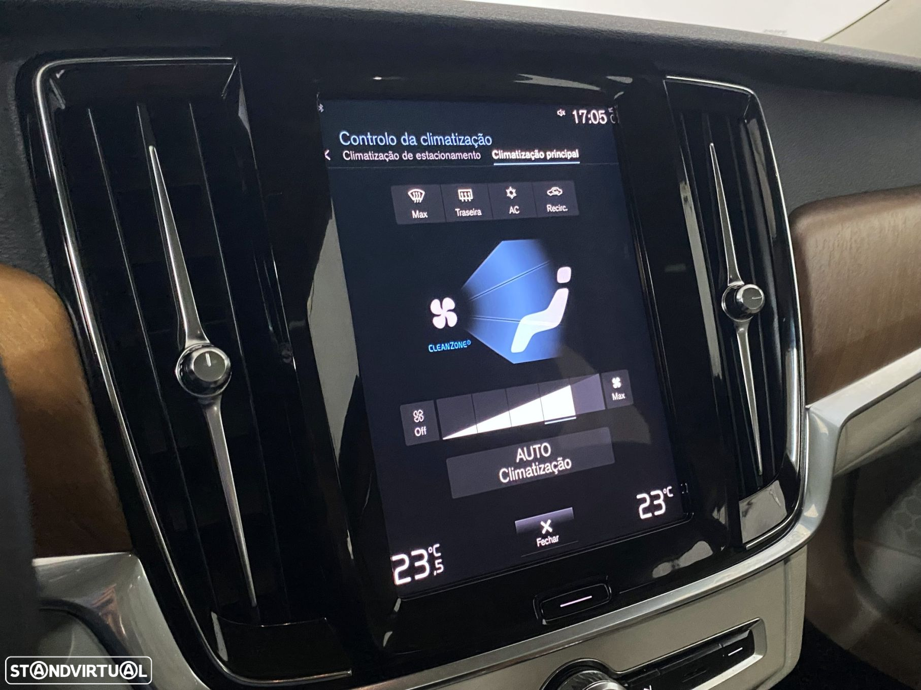 Volvo V90 2.0 D4 Inscription Geartronic - 24