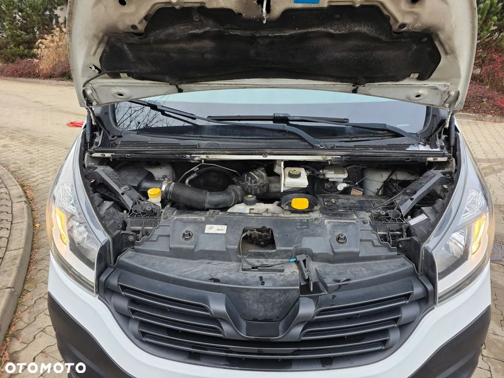 Renault Trafic - 28
