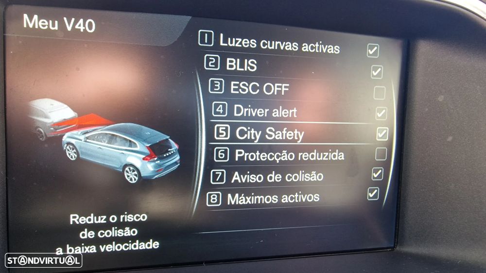 Volvo V40 D4 Summum - 20