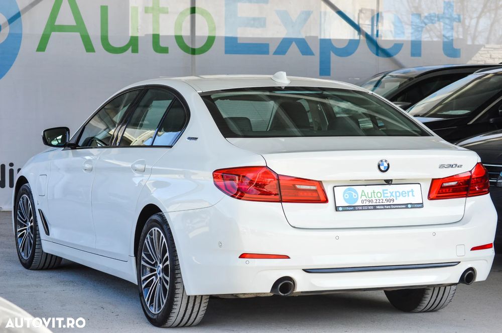 BMW Seria 5 - 34