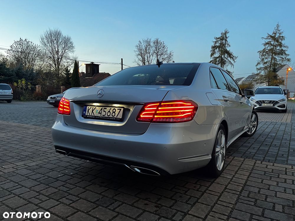 Mercedes-Benz Klasa E 220 CDI 7G-TRONIC Elegance - 3