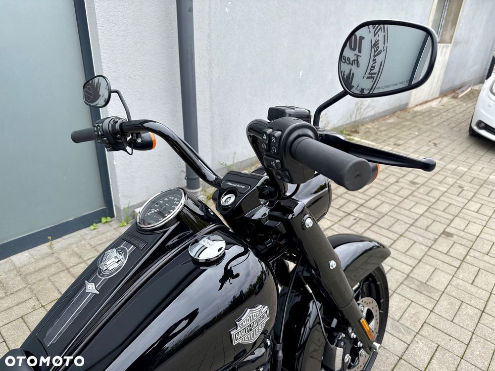 Harley-Davidson Touring Road King - 7