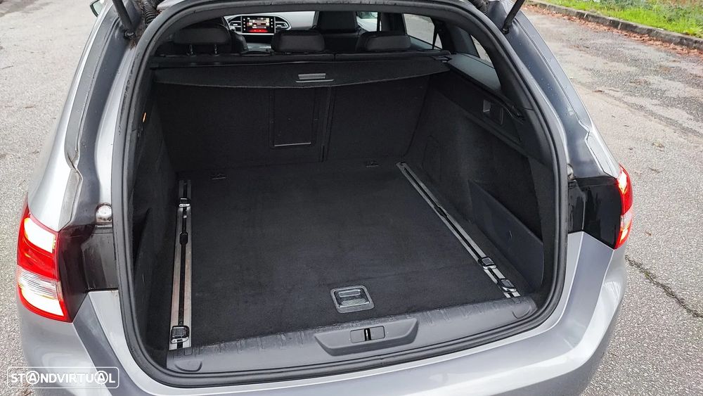 Peugeot 308 SW - 22