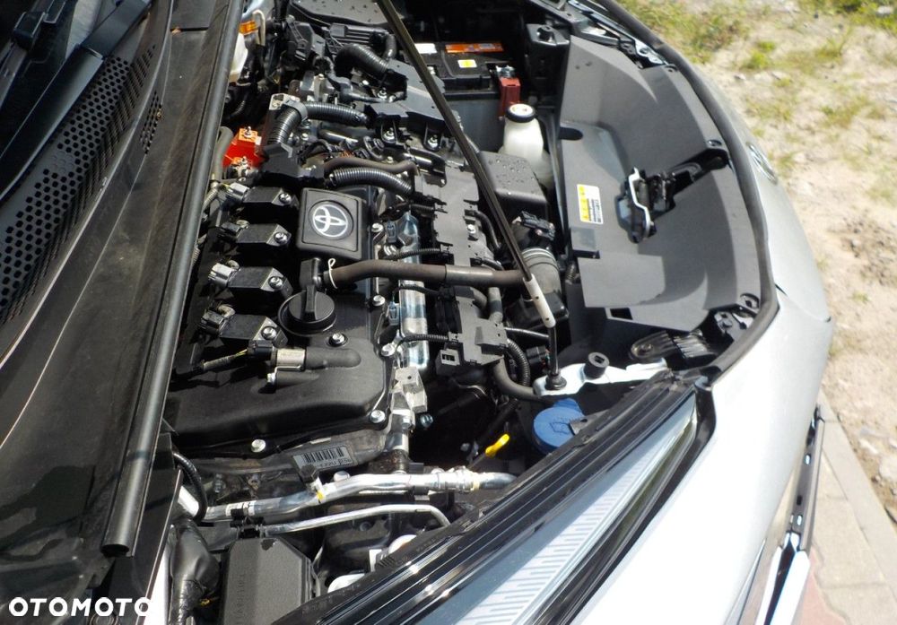 Toyota C-HR - 4