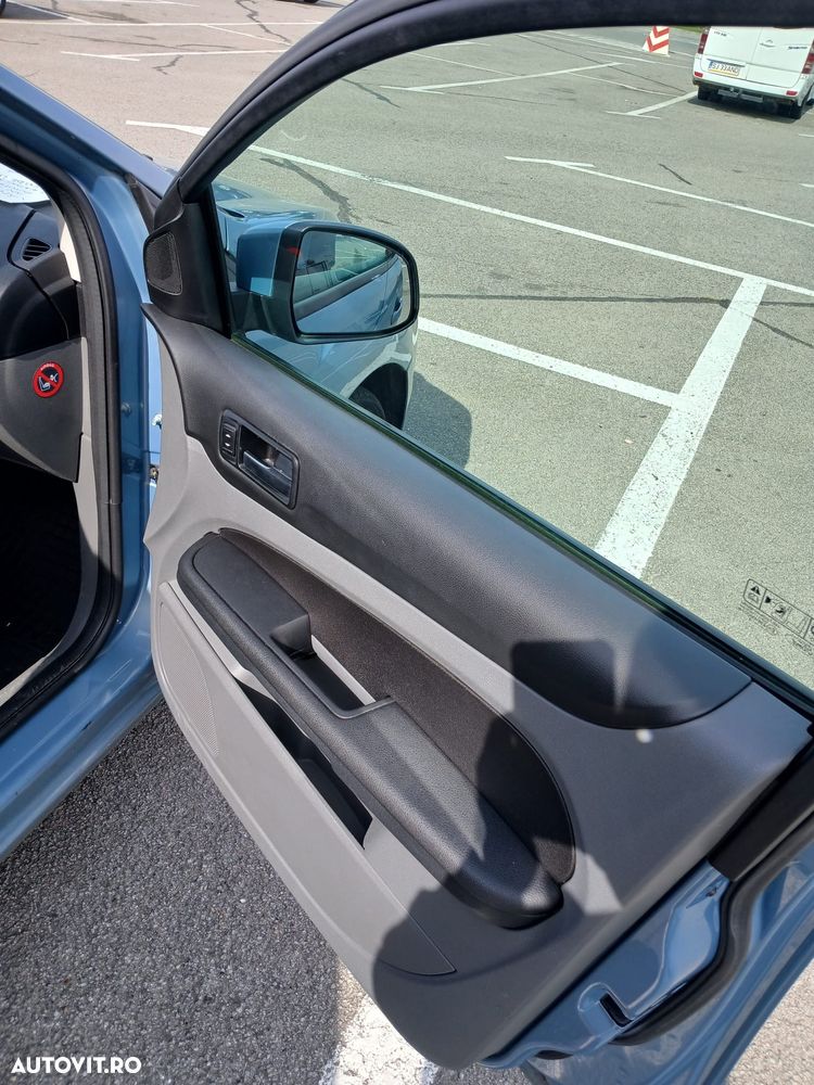 Ford Focus - 5