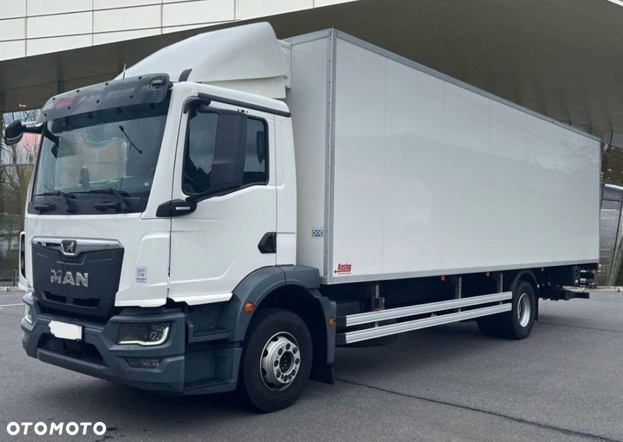 MAN TGM 15.290 / CHŁODNIA / WINDA / 8.3 M DŁUGOŚCI / 20 EUROPALET / THERMO KING / +30/-30 / AUTOMAT / 2021 ROK / SERWISOWANY - 2