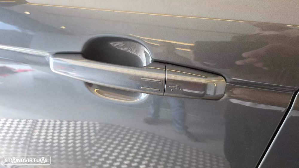 Land Rover Range Rover Sport 4.4 SDV8 Autobiography Dynamic - 36