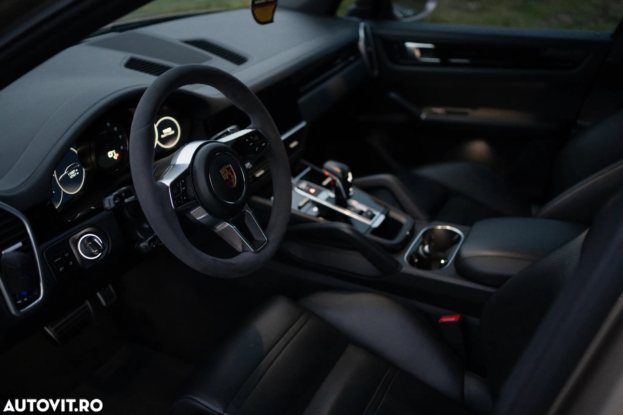Porsche Cayenne S - 14