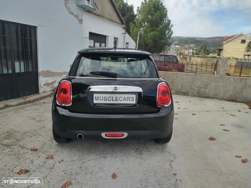 MINI 3 Portas One D - 7