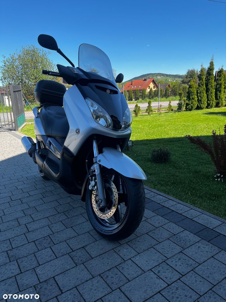 Yamaha X-max - 1