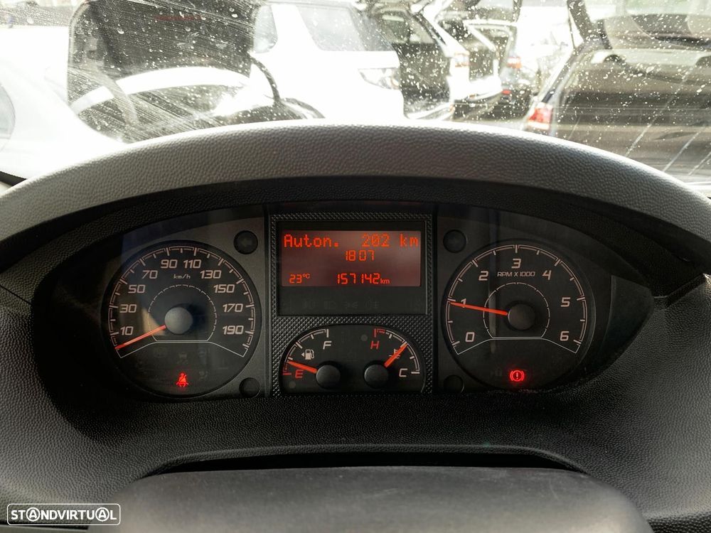 Peugeot Boxer 2.2 BlueHDi 330 L2H1 Premium - 22