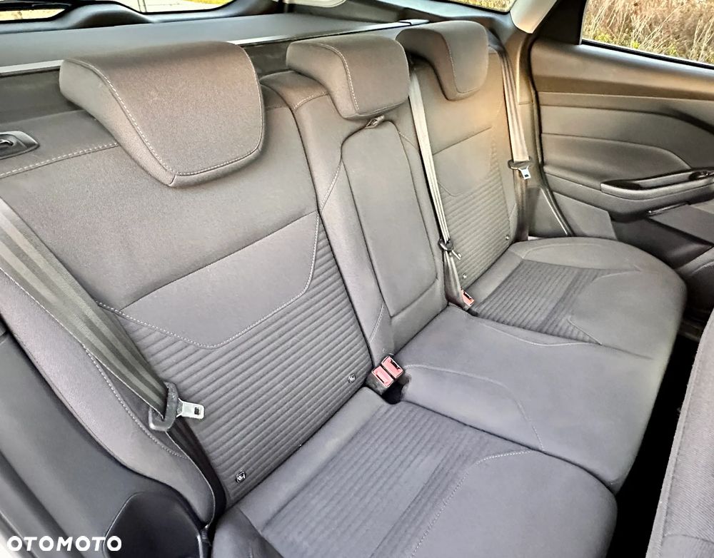 Ford Mondeo - 27